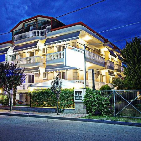 John & Eve Hotel Paralía 외부 사진