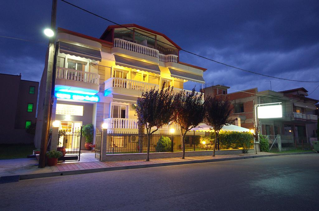 John & Eve Hotel Paralía 외부 사진