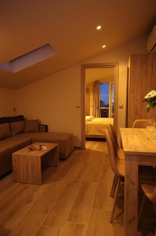 John & Eve Hotel Paralía 외부 사진
